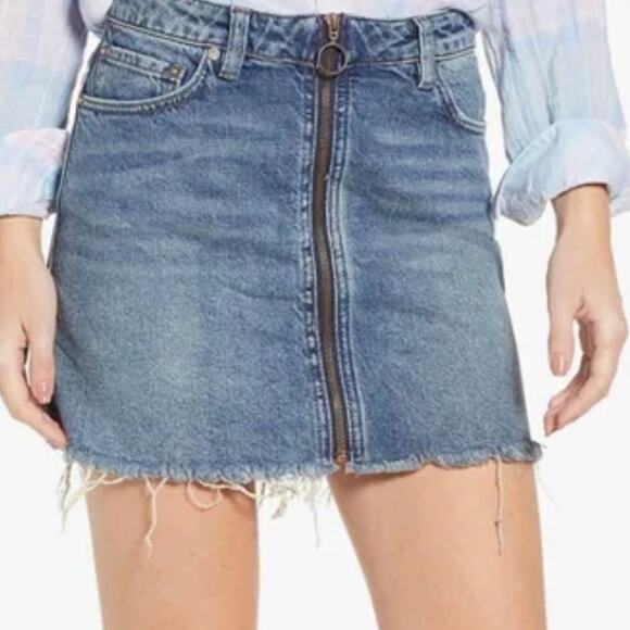 Free People We the Free Mini Zip It Up Skirt Denim Skirt 30 - Picture 1 of 6